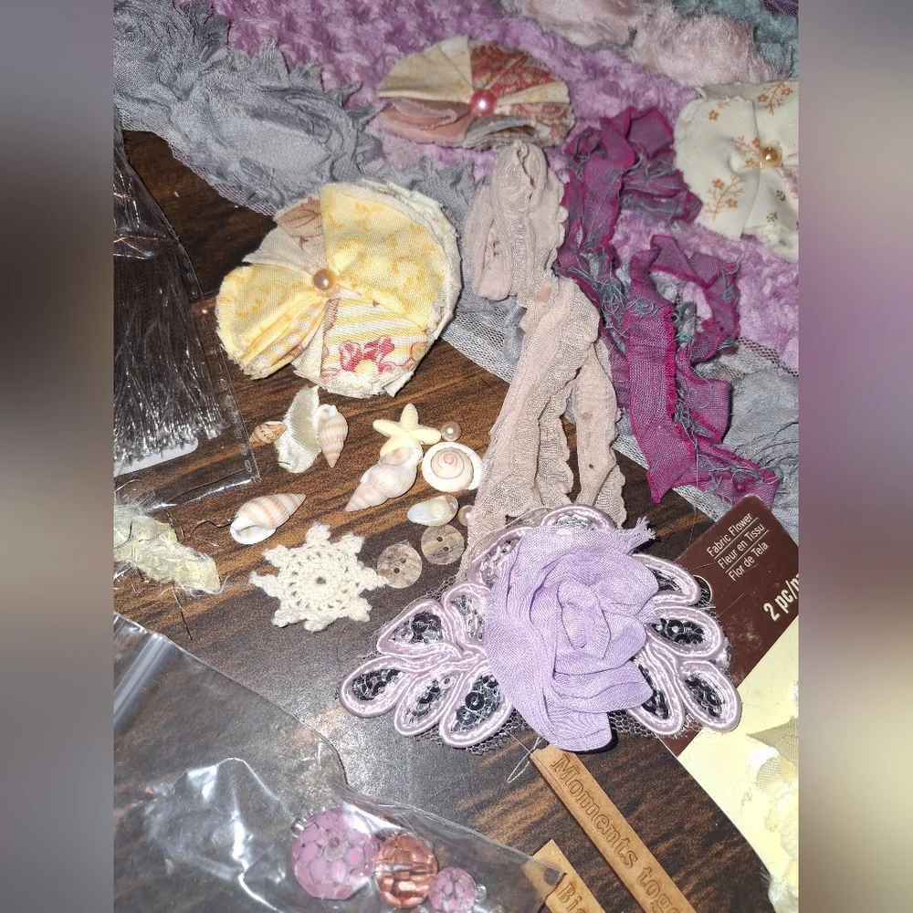 Craft Supplies Wooden Art Mixed Media  Flowers Ribbon Chipboard Jewelry Lace Box